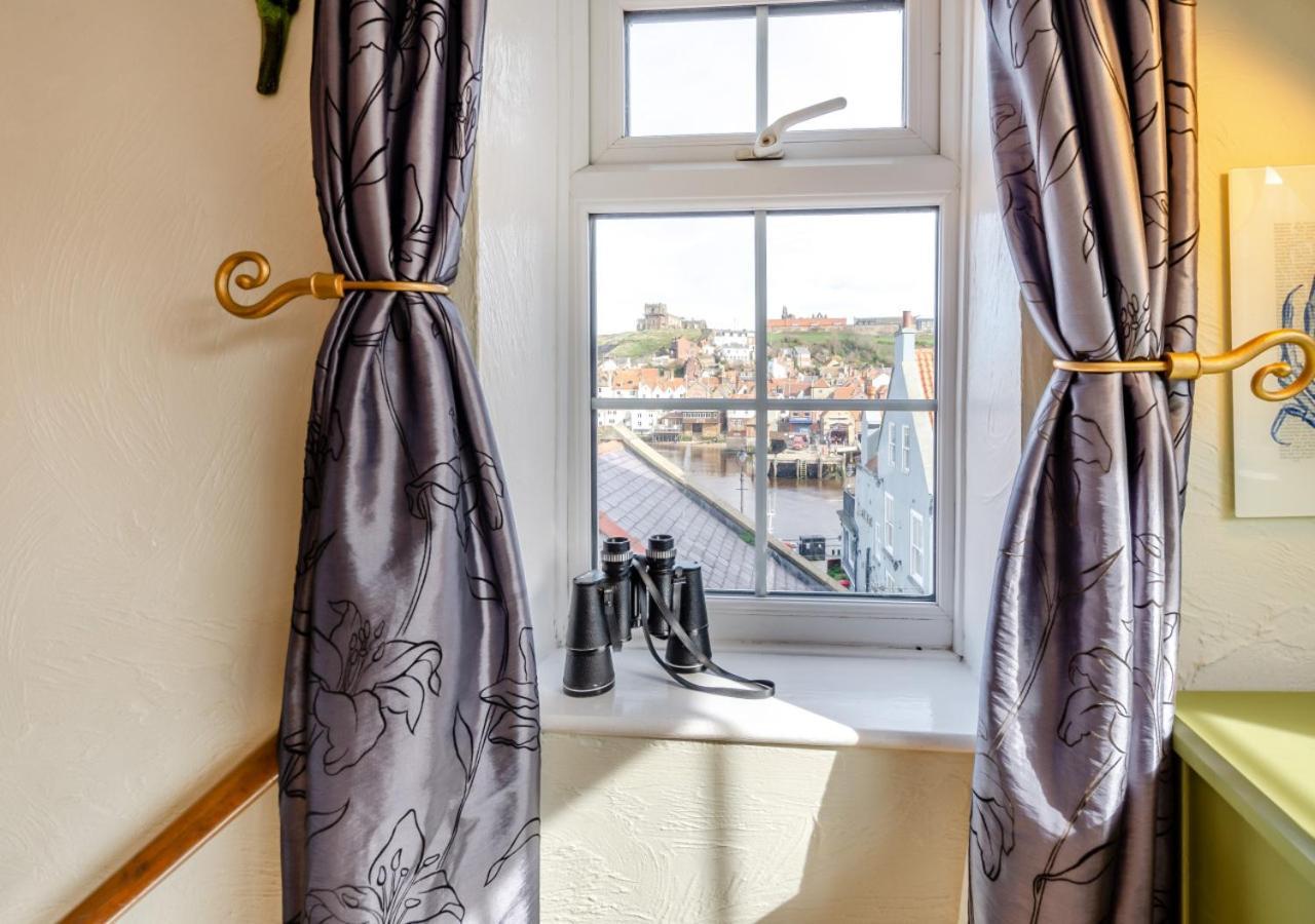 No 1 Pier Lane Villa Whitby Exterior photo